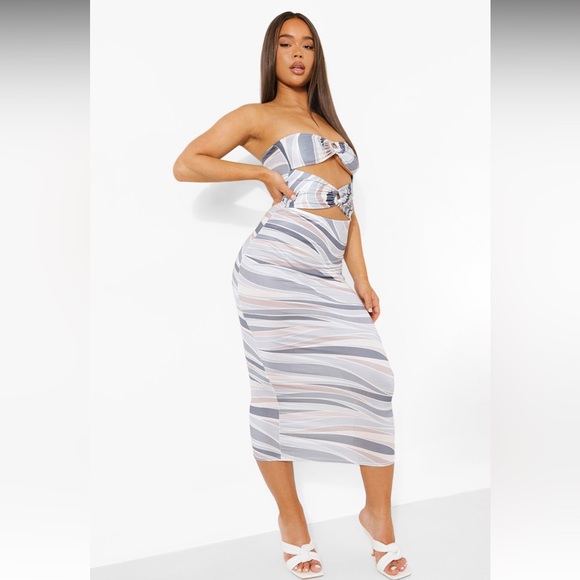 BooHoo Marble Print Bandeu Ring Detail Midaxi Dress - Picture 4 of 12